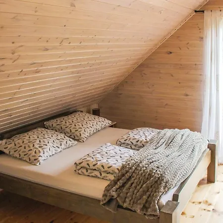 Three-bedroom Holiday In Колчево